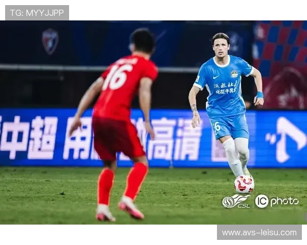 2025中超落幕:海港王朝确立,升班马表现亮眼,球市呈现回暖迹象 2025中超落幕:海港王朝确立,升班马表现亮眼,球市呈现回暖迹象