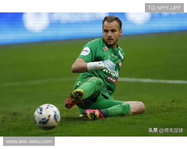 门兴4-6法兰克福，进球大战刷新纪录